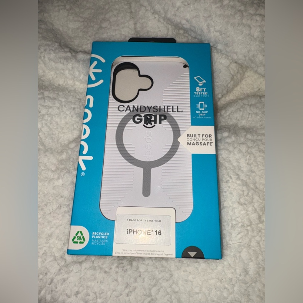 Speck CandyShell Grip Case for iPhone 16 - White and Gray